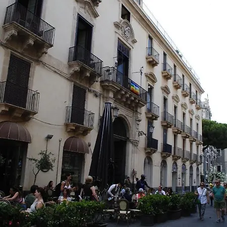 Palazzo Sant'alfano ベッド・アンド・ブレックファスト 4*