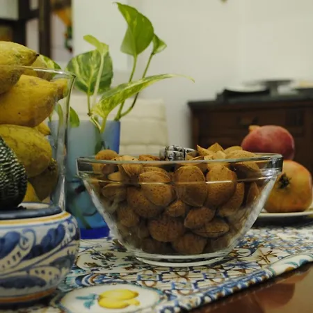 Palazzo Sant'alfano ベッド・アンド・ブレックファスト 4*